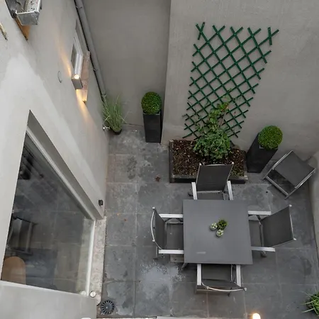 Apartment Elena *